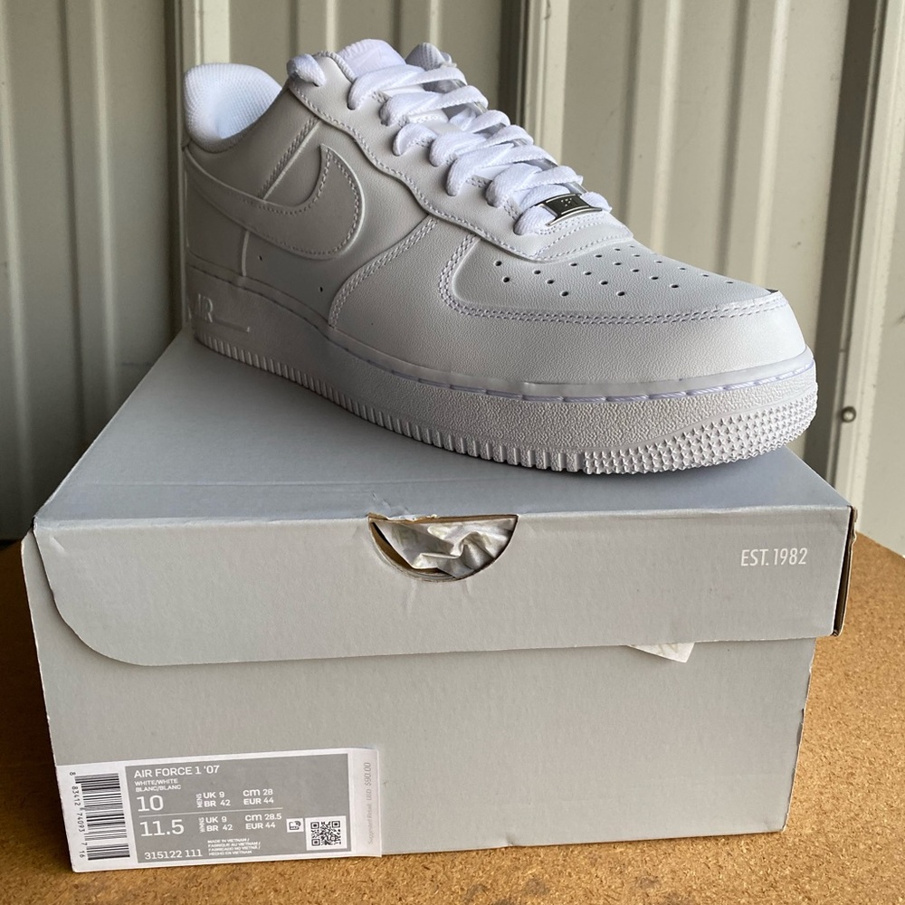 Nike Air Force 1  (10M/11.5W)